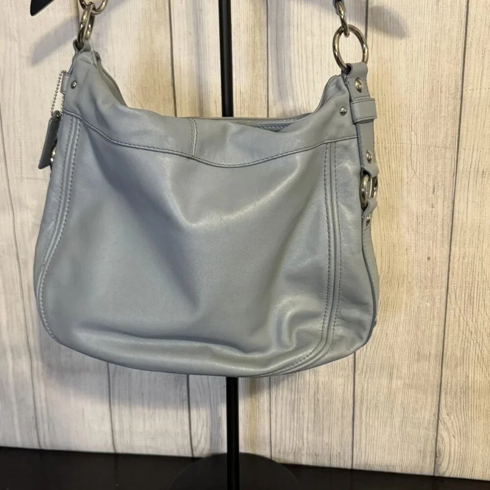 Coach Zoe Hobo Bag Light Blue Leather G1032-B14706 Silver Hardware Like New - Picture 3 of 7
